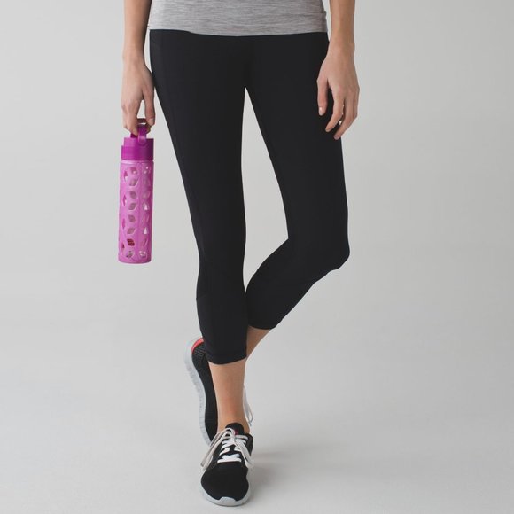 SOLD Lululemon Glass Water Bottle - Picture 2 of 13